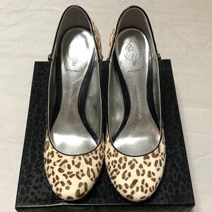 Baby Phat Leopard Print Pumps in Cream and Brown 7.5